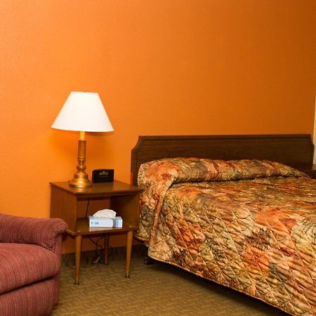 Cottonwood Inn&Suites Phillipsburg Kamer foto