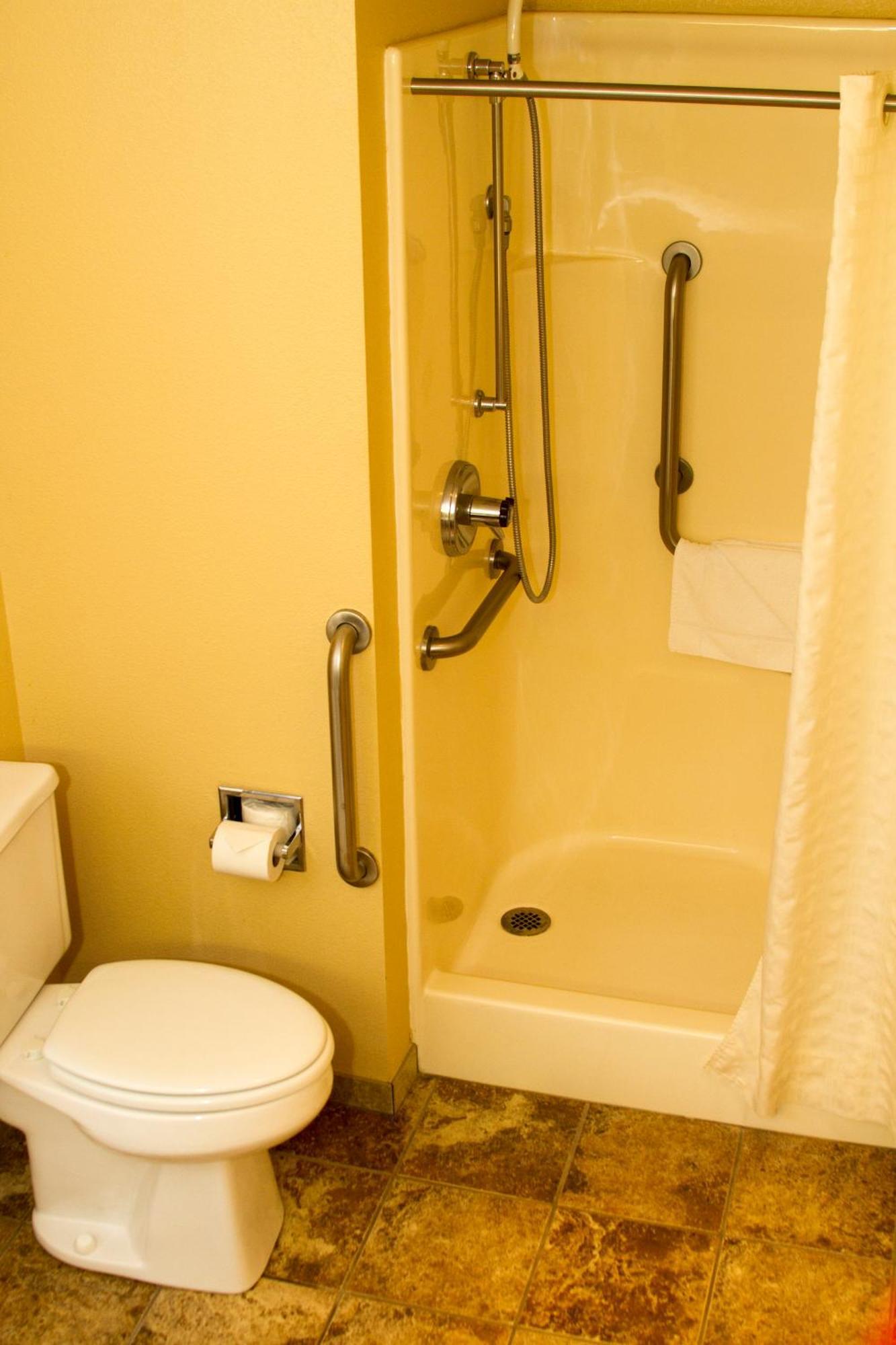 Cottonwood Inn&Suites Phillipsburg Kamer foto